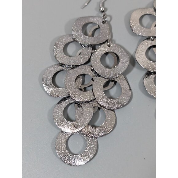 Gunmetal Gray Textured Round Disc Charm Chandelier Long Earrings Pierced MOD - Picture 6 of 8